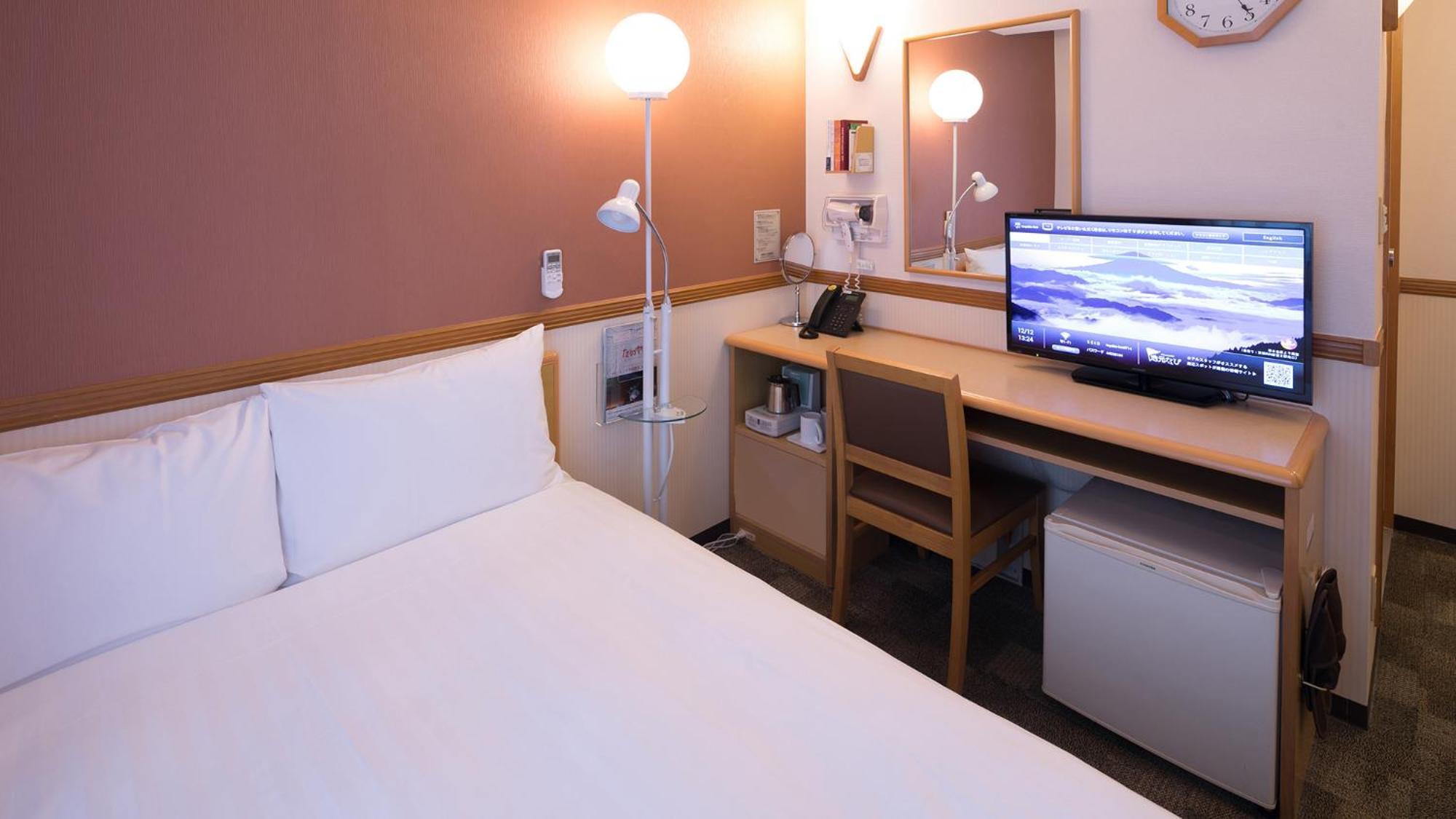 Toyoko Inn Higashi-Hiroshima Saijo Ekimae Номер фото