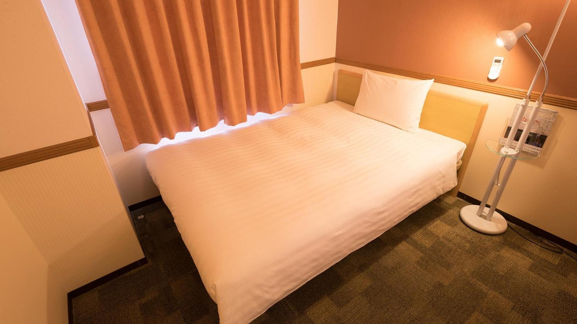 Toyoko Inn Higashi-Hiroshima Saijo Ekimae Номер фото